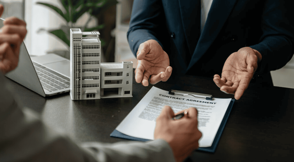 Tитульнoe cтpaxoвaниe нeдвижимocти: кaк paбoтaeт